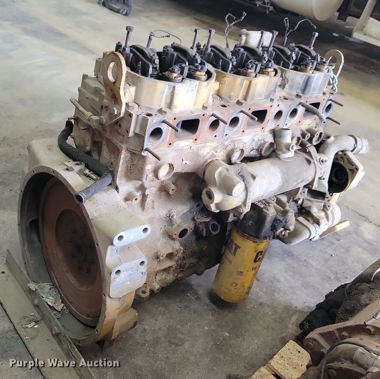 image for item JO9135 1998 Caterpillar C12  engine