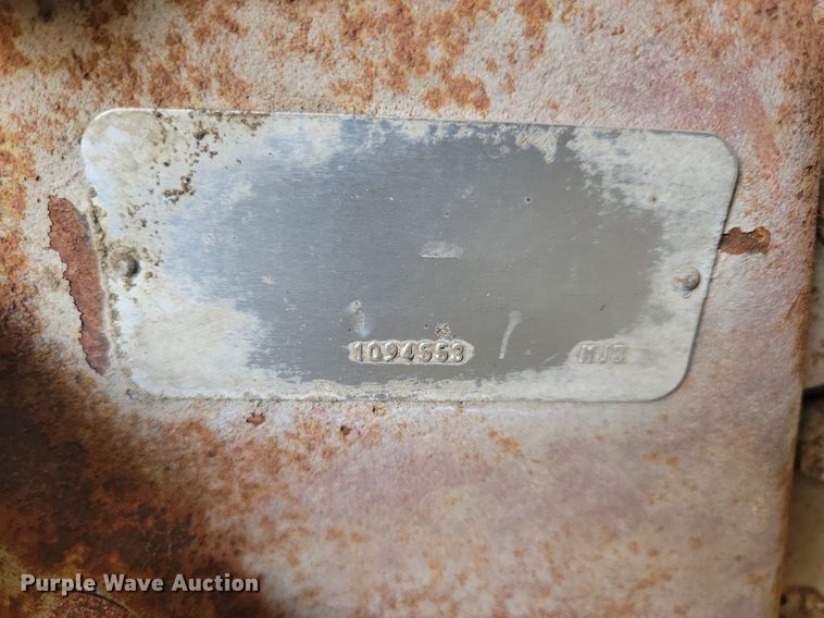 image for item JO9137 Eaton Fuller FRO162100  engine