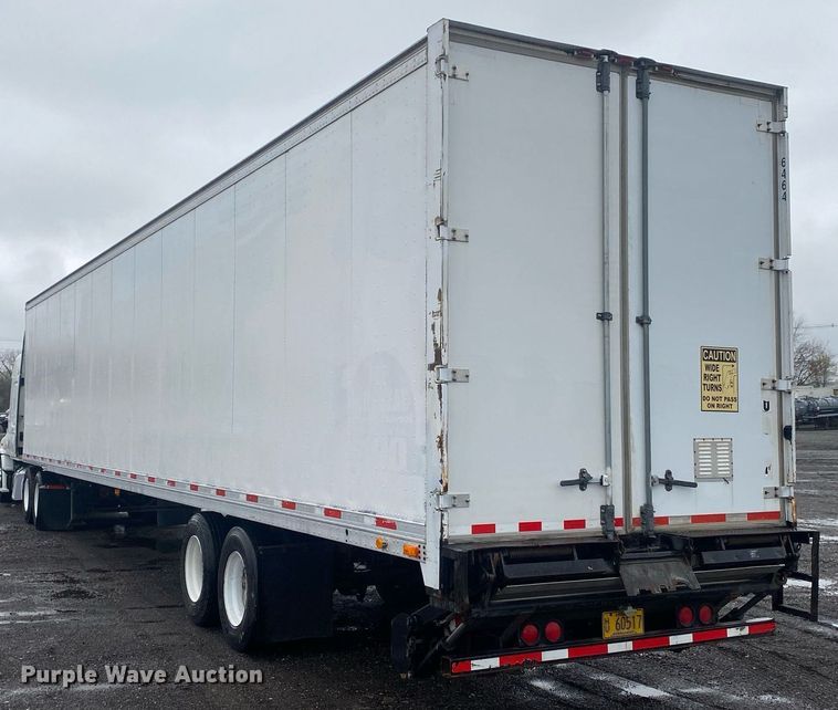 image for item KB9527 2000 Dorsey AIDTLS  dry van trailer