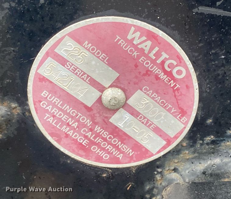 image for item KB9527 2000 Dorsey AIDTLS  dry van trailer