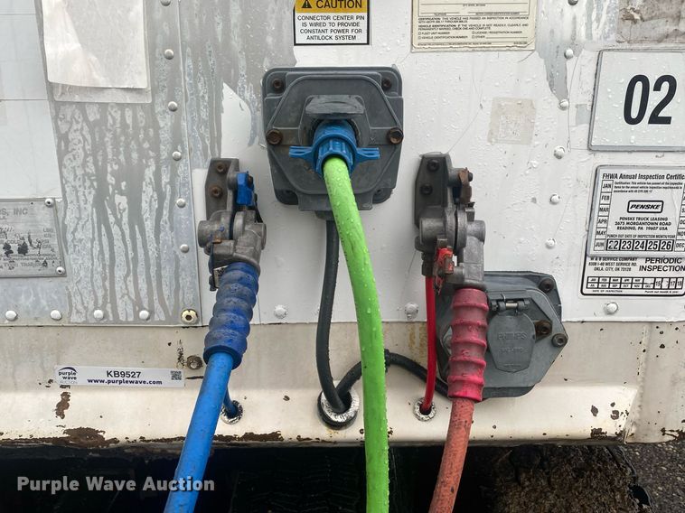 image for item KB9527 2000 Dorsey AIDTLS  dry van trailer