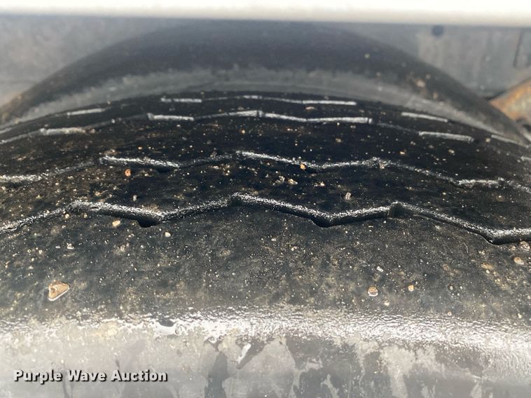 image for item KB9527 2000 Dorsey AIDTLS  dry van trailer