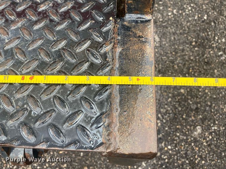 image for item KB9527 2000 Dorsey AIDTLS  dry van trailer