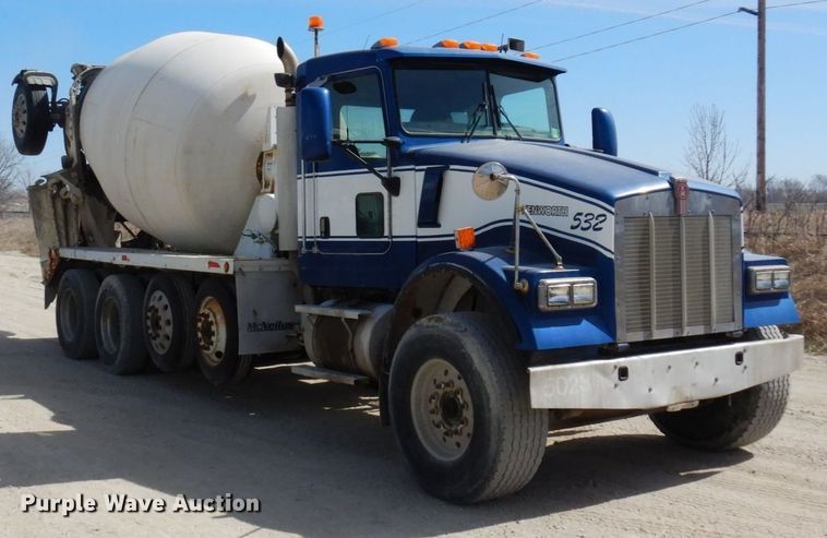 image for item KU9944 2005 Kenworth W900  ready mix truck