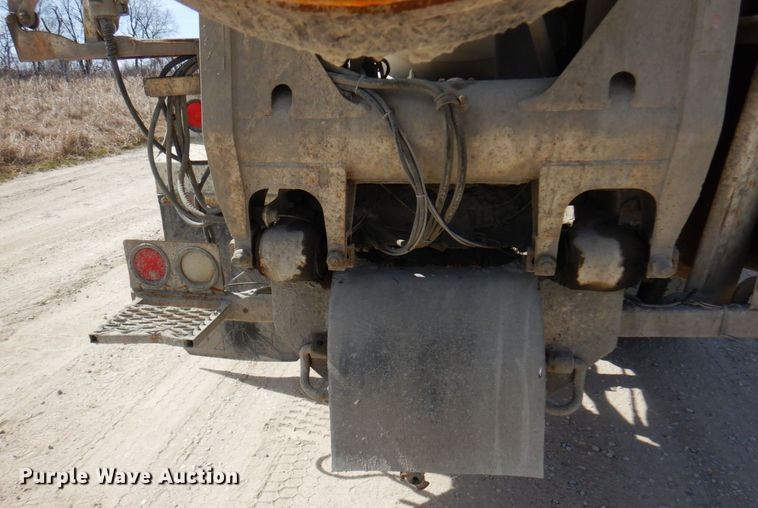 image for item KU9944 2005 Kenworth W900  ready mix truck