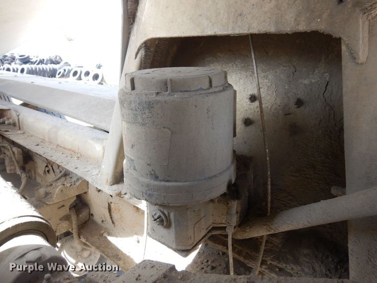 image for item KU9944 2005 Kenworth W900  ready mix truck