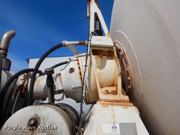 image for item KU9944 2005 Kenworth W900  ready mix truck