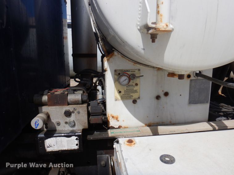 image for item KU9944 2005 Kenworth W900  ready mix truck