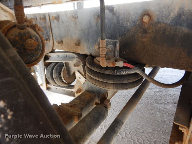 image for item KU9944 2005 Kenworth W900  ready mix truck