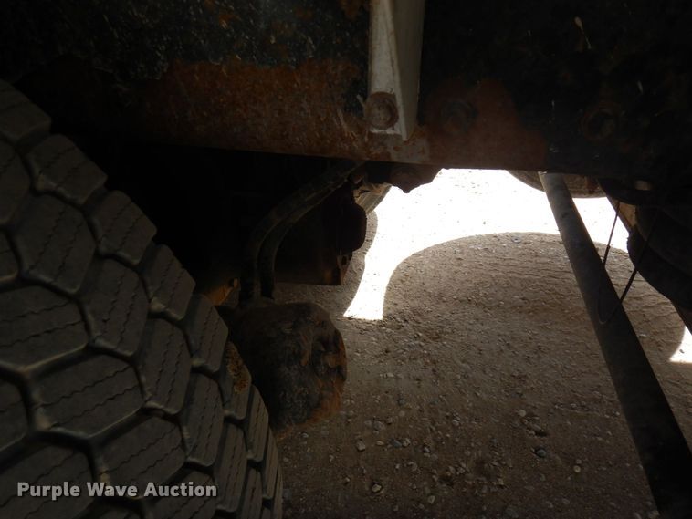 image for item KU9944 2005 Kenworth W900  ready mix truck