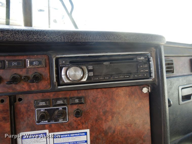 image for item KU9944 2005 Kenworth W900  ready mix truck