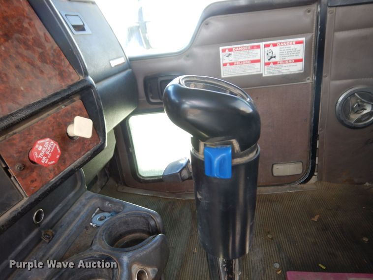 image for item KU9944 2005 Kenworth W900  ready mix truck