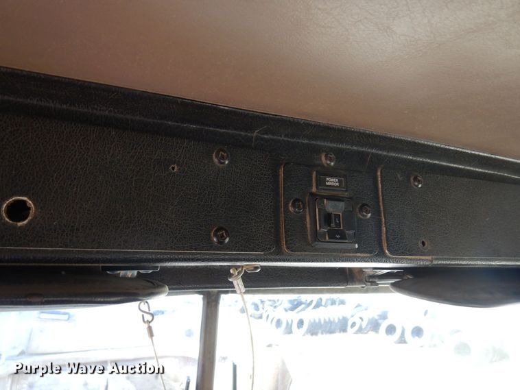 image for item KU9944 2005 Kenworth W900  ready mix truck