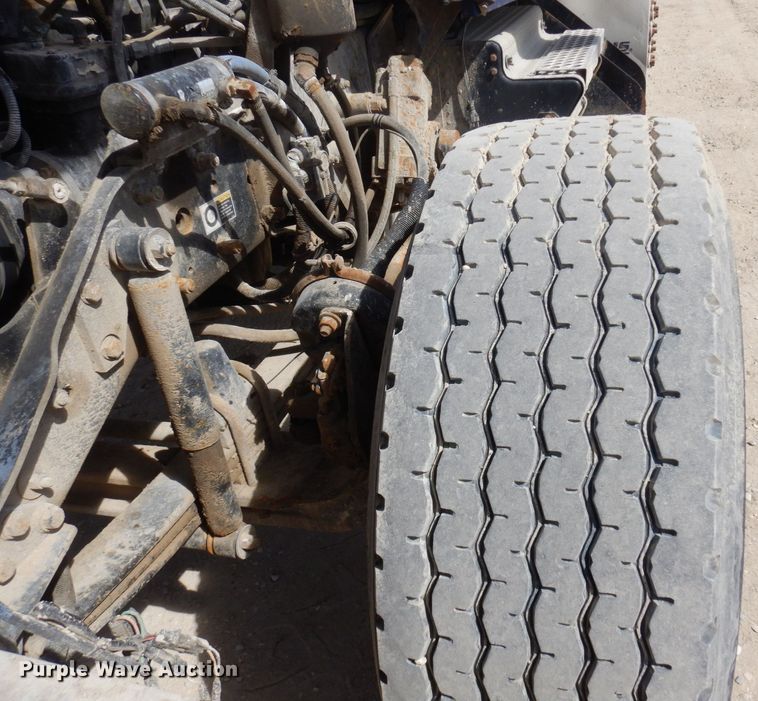 image for item KU9944 2005 Kenworth W900  ready mix truck