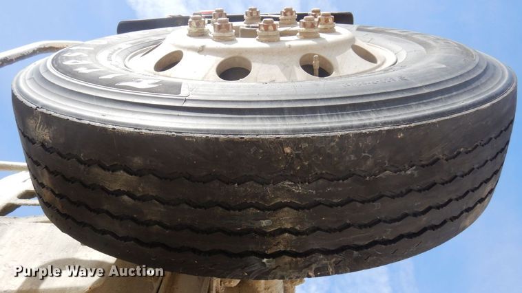 image for item KU9944 2005 Kenworth W900  ready mix truck