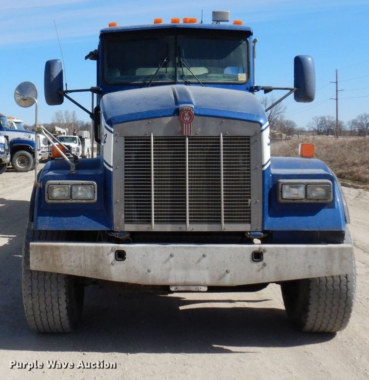 image for item KU9945 2005 Kenworth W900  ready mix truck