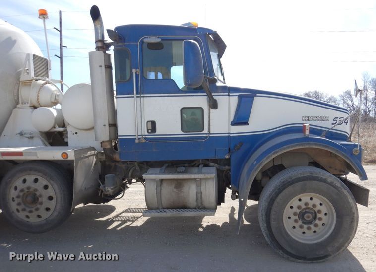 image for item KU9945 2005 Kenworth W900  ready mix truck