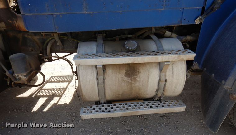 image for item KU9945 2005 Kenworth W900  ready mix truck