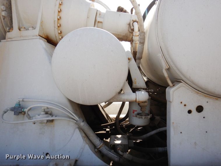 image for item KU9945 2005 Kenworth W900  ready mix truck