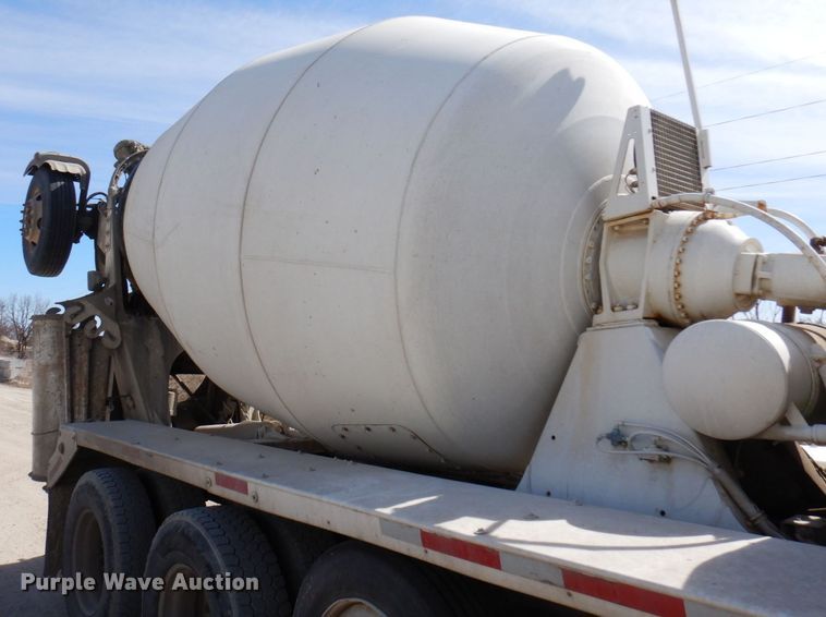 image for item KU9945 2005 Kenworth W900  ready mix truck