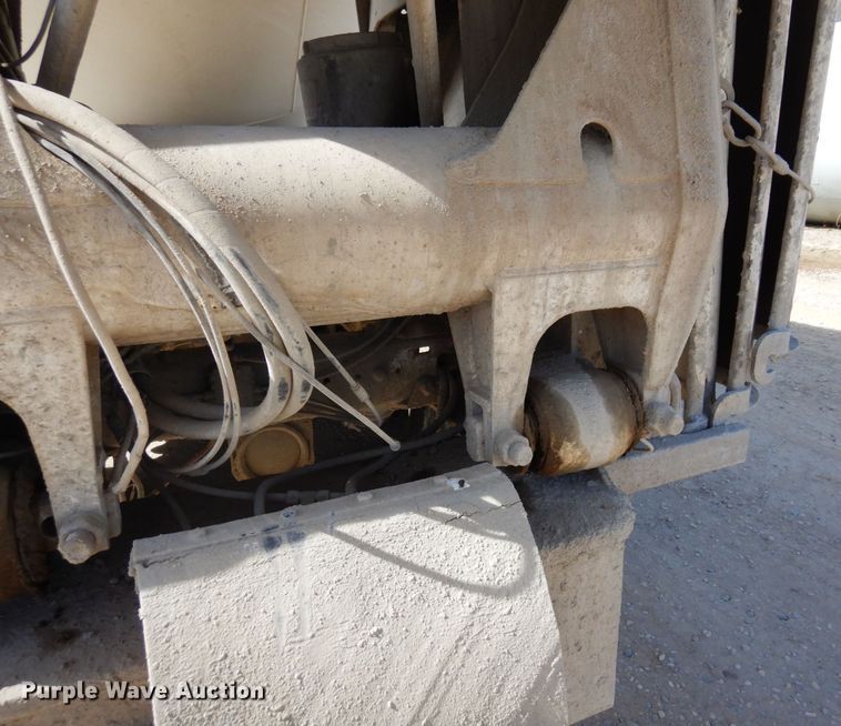 image for item KU9945 2005 Kenworth W900  ready mix truck