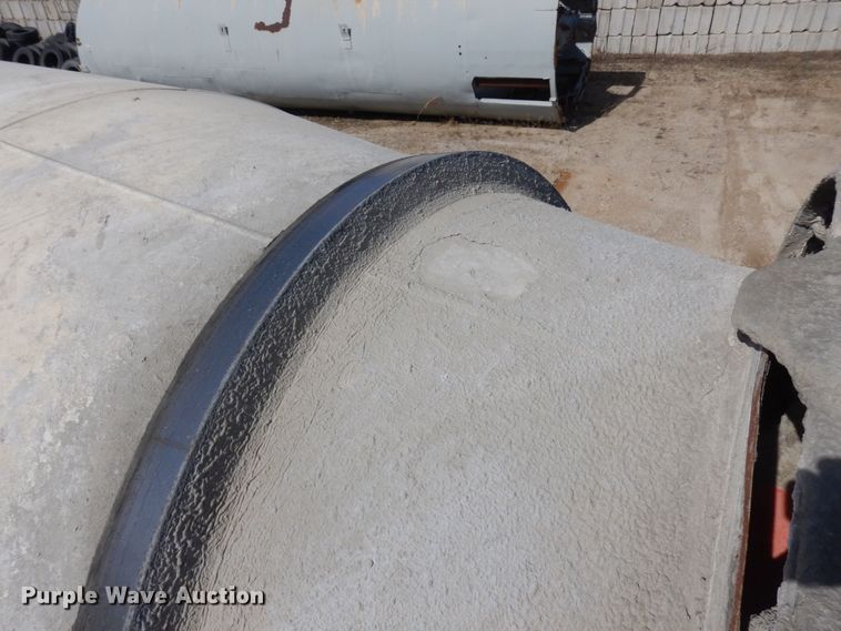 image for item KU9945 2005 Kenworth W900  ready mix truck