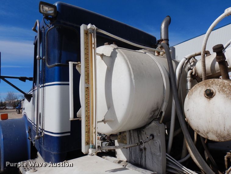 image for item KU9945 2005 Kenworth W900  ready mix truck