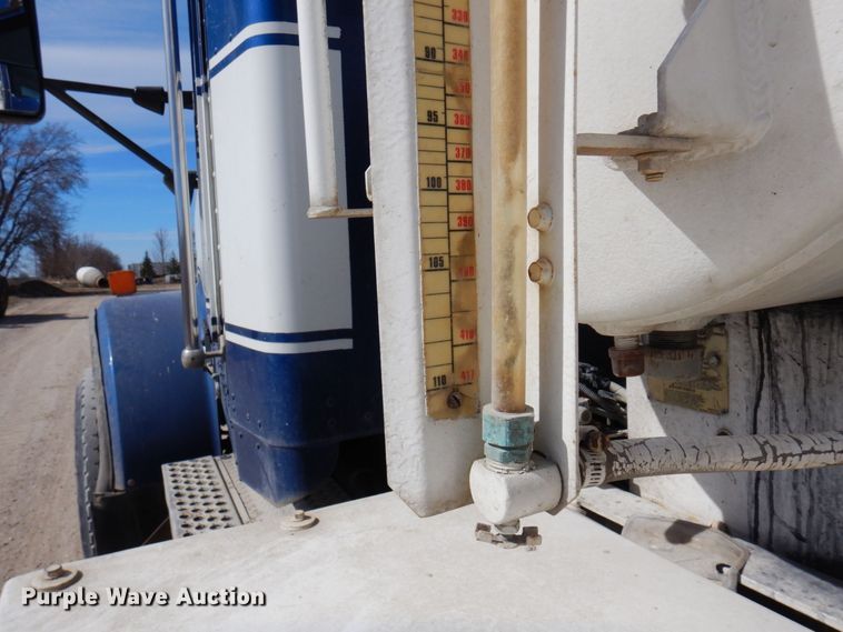 image for item KU9945 2005 Kenworth W900  ready mix truck