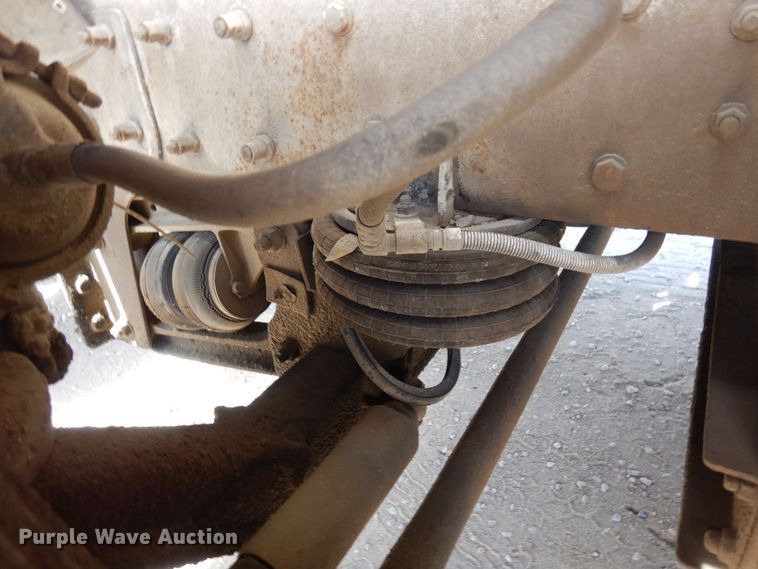 image for item KU9945 2005 Kenworth W900  ready mix truck