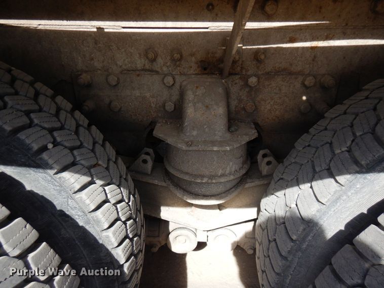 image for item KU9945 2005 Kenworth W900  ready mix truck