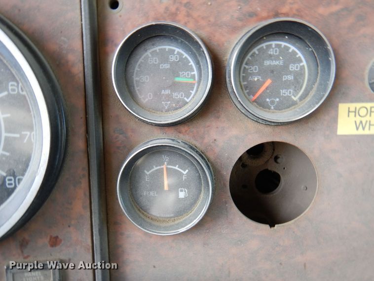 image for item KU9945 2005 Kenworth W900  ready mix truck