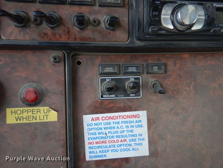 image for item KU9945 2005 Kenworth W900  ready mix truck