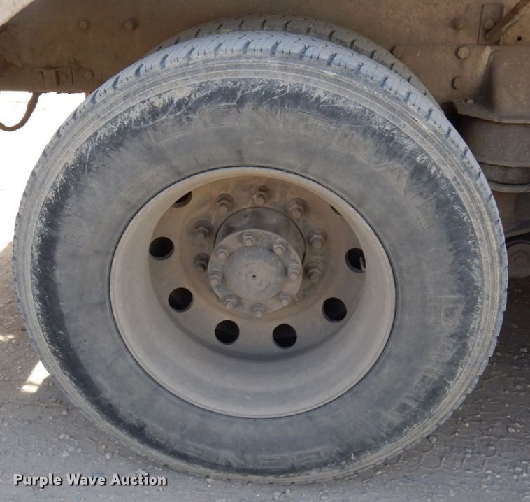 image for item KU9945 2005 Kenworth W900  ready mix truck