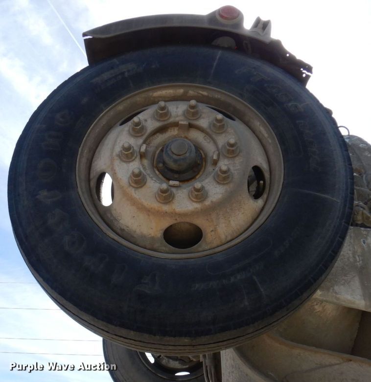 image for item KU9945 2005 Kenworth W900  ready mix truck