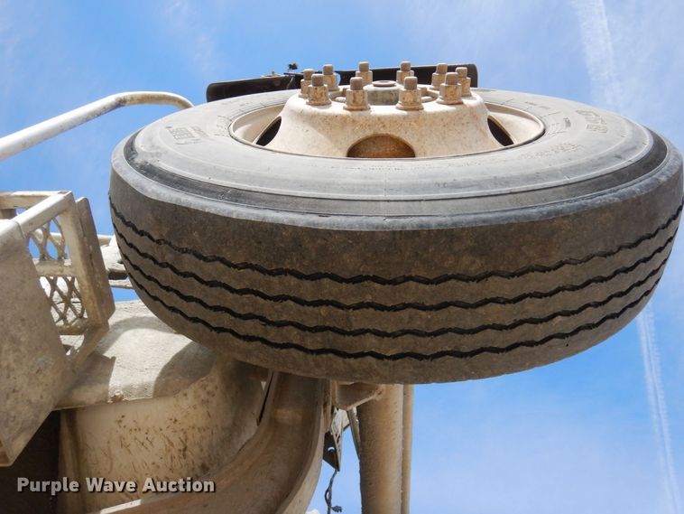 image for item KU9945 2005 Kenworth W900  ready mix truck