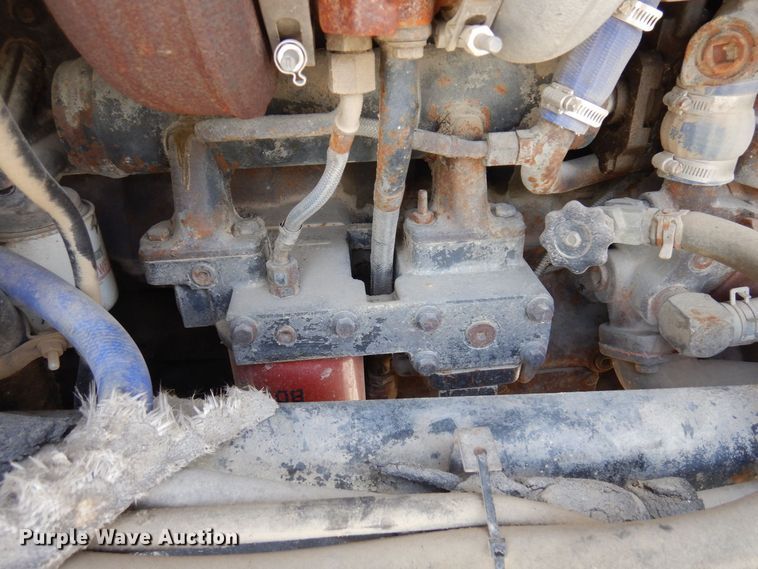 image for item KU9947 2003 International 5500i  ready mix truck