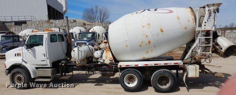 image for item KU9948 2004 Sterling LT9500  ready mix truck