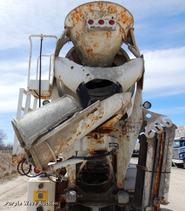 image for item KU9948 2004 Sterling LT9500  ready mix truck