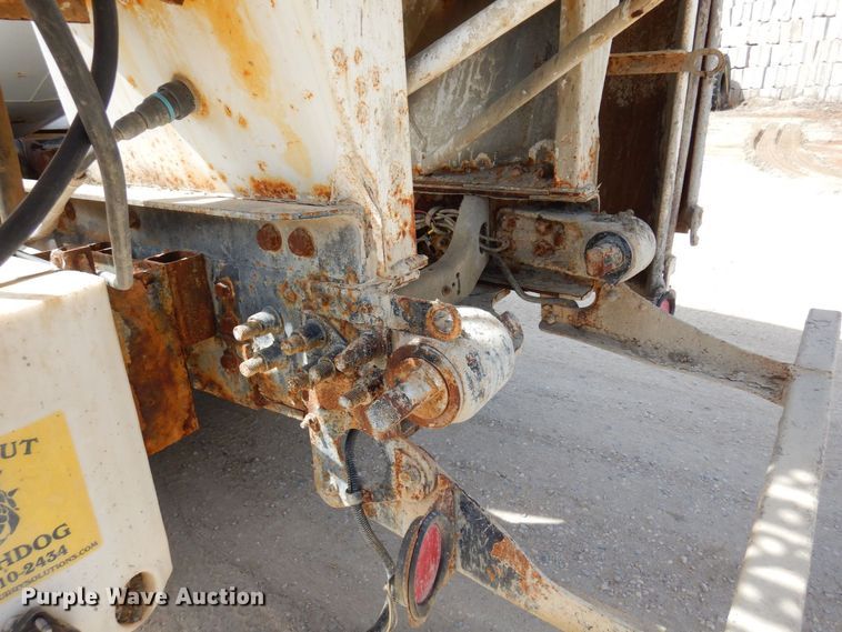 image for item KU9948 2004 Sterling LT9500  ready mix truck