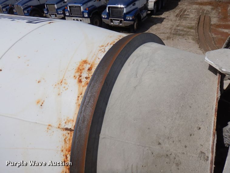 image for item KU9948 2004 Sterling LT9500  ready mix truck