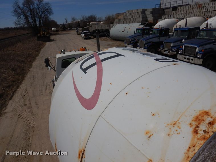 image for item KU9948 2004 Sterling LT9500  ready mix truck