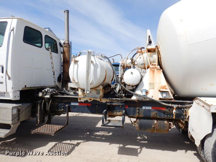 image for item KU9948 2004 Sterling LT9500  ready mix truck