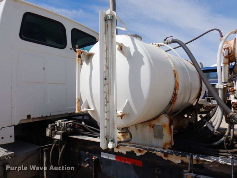 image for item KU9948 2004 Sterling LT9500  ready mix truck