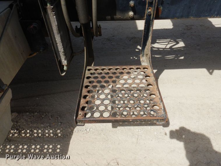 image for item KU9948 2004 Sterling LT9500  ready mix truck