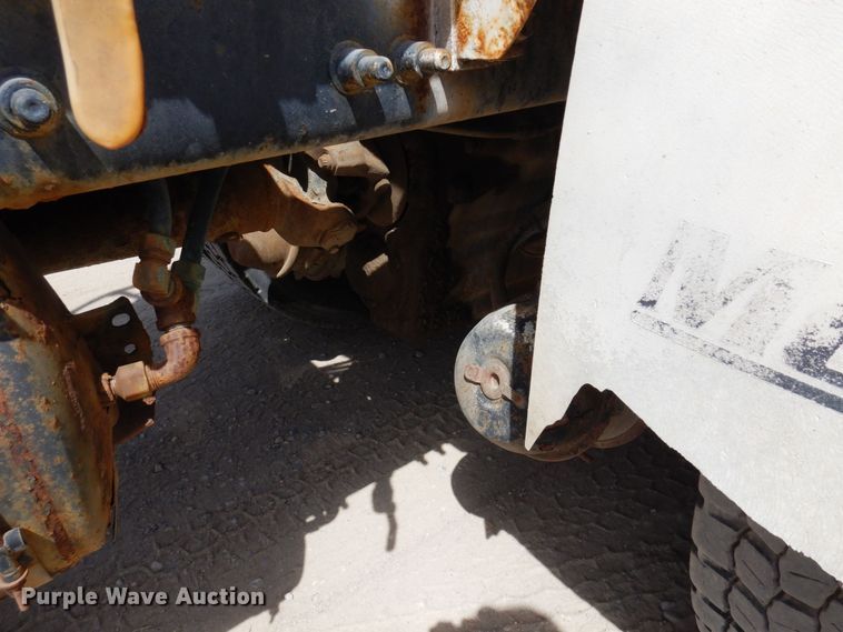 image for item KU9948 2004 Sterling LT9500  ready mix truck