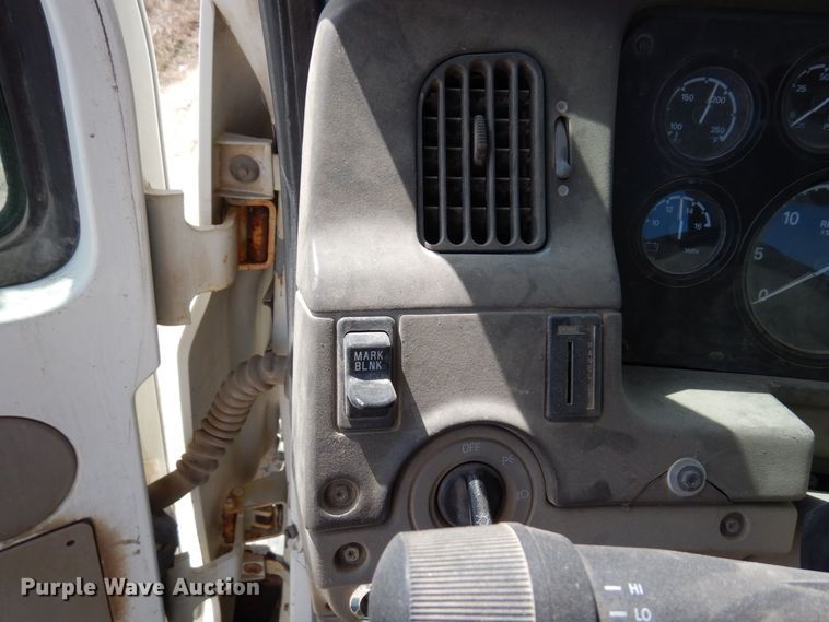 image for item KU9948 2004 Sterling LT9500  ready mix truck