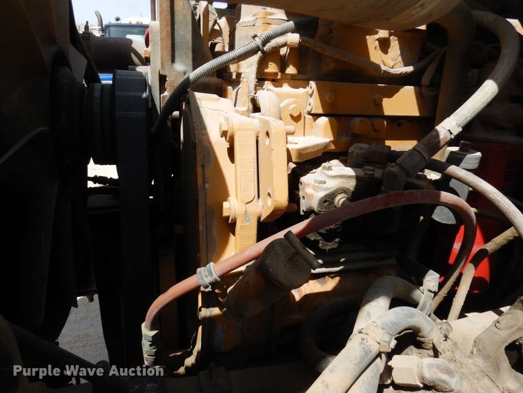 image for item KU9948 2004 Sterling LT9500  ready mix truck