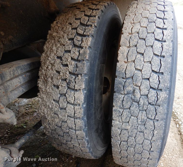 image for item KU9948 2004 Sterling LT9500  ready mix truck