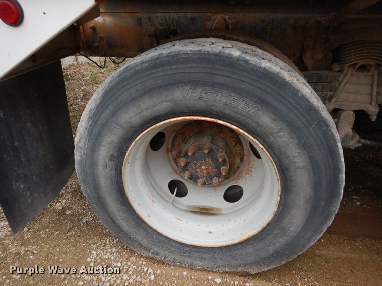 image for item KU9948 2004 Sterling LT9500  ready mix truck