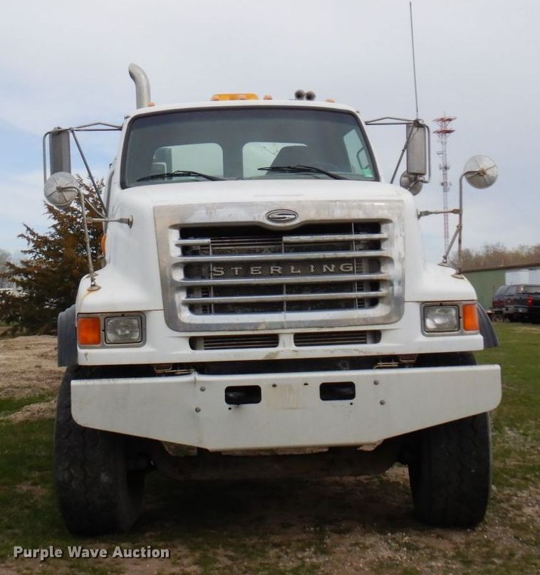image for item KU9950 2005 Sterling LT9500  ready mix truck